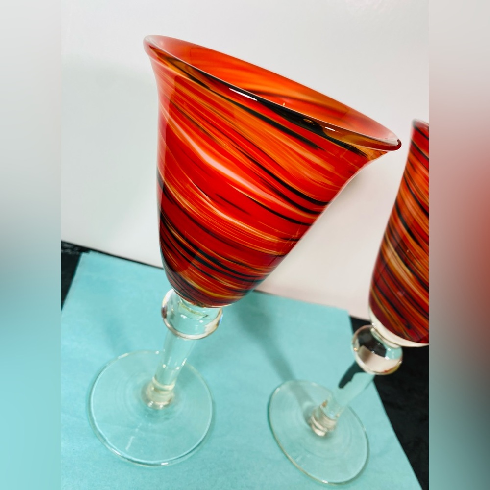 Red Twist Set of 2 Water Goblet 8" - 8 oz - Glass - Picture 5 of 9